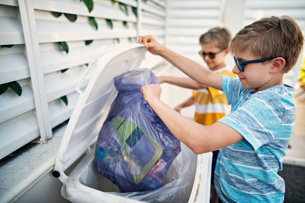 Best Yard Cleanup Services  in Encinitas, CA